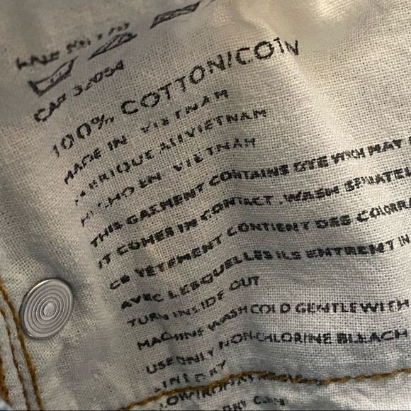 BDG High Rise Dree Cheeky Jean Shorts - Picture 6 of 15